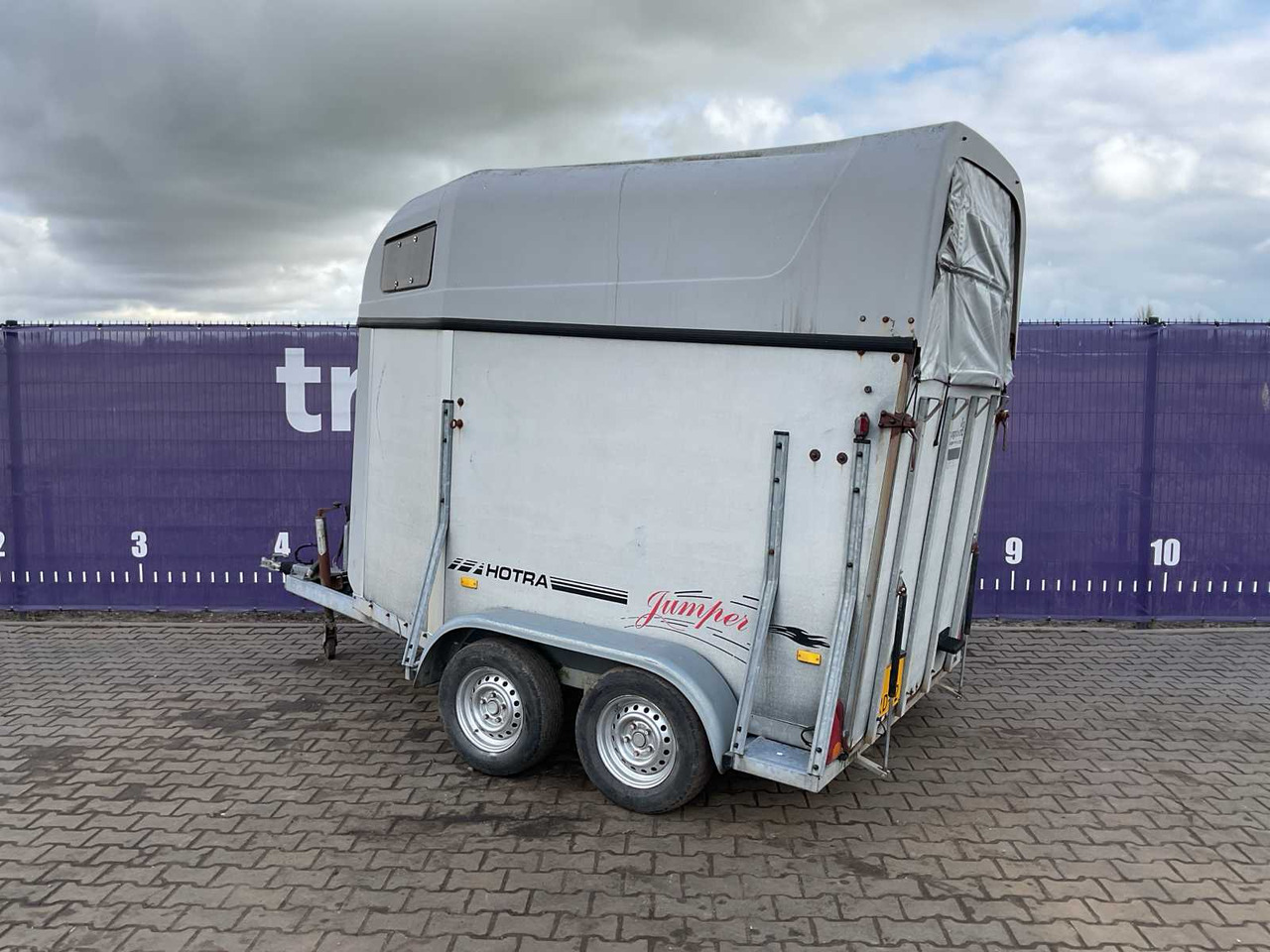 2005 - HOTRARIJS - VT-2000S - HORSE TRAILER - Trailer: picture 4 2005 - HOTRARIJS - VT-2000S - HORSE TRAILER - Trailer: picture 4