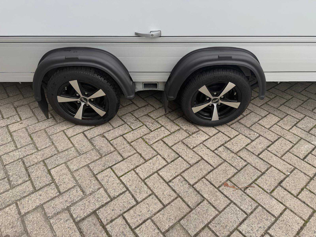 2024 CHEVAL LIBERTÉ C7 - 3.5T – DOUBLE AXLE – BOX BODY - Trailer: picture 5 2024 CHEVAL LIBERTÉ C7 - 3.5T – DOUBLE AXLE – BOX BODY - Trailer: picture 5