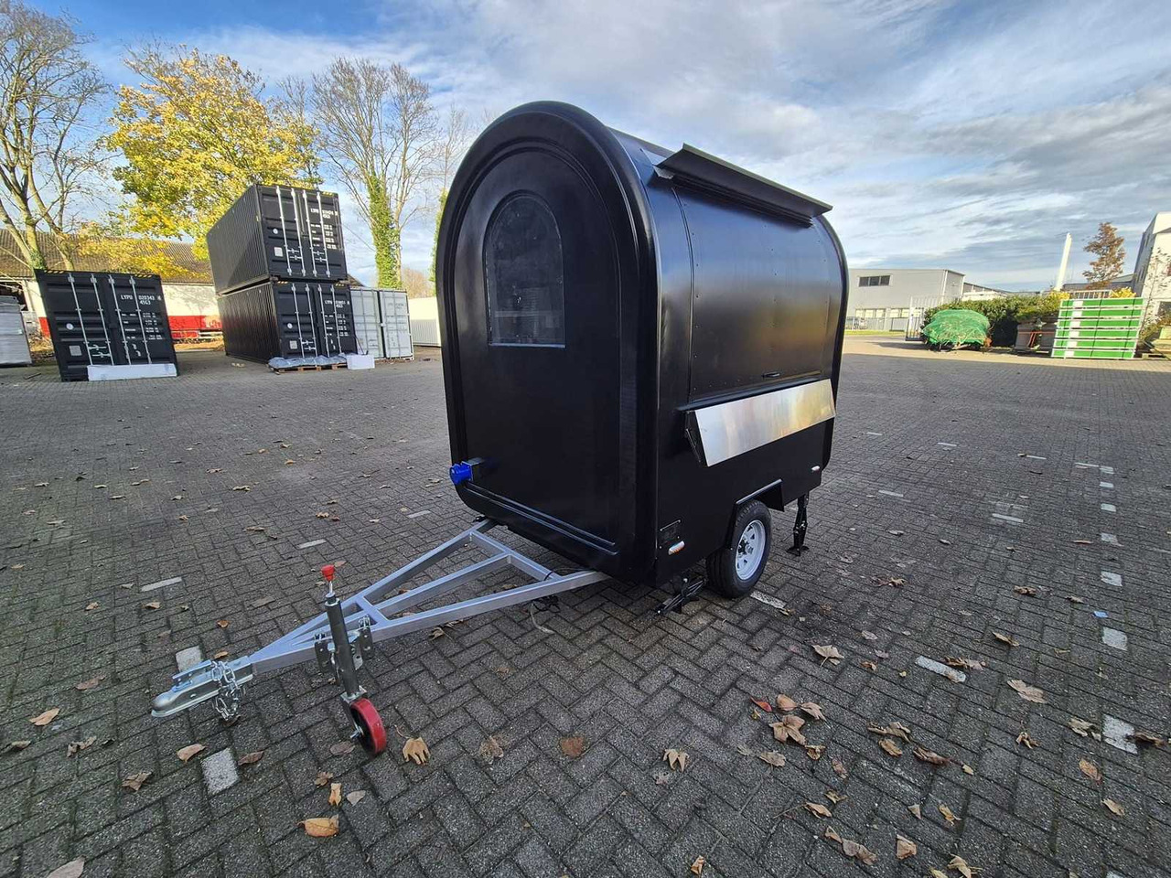 FOOD TRUCK BLACK - 2025 - Trailer: picture 2 FOOD TRUCK BLACK - 2025 - Trailer: picture 2