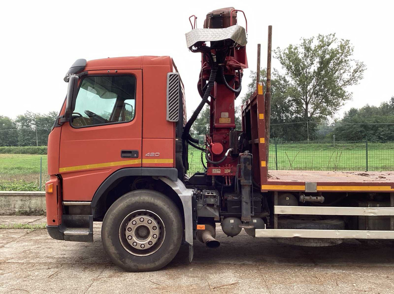 2002 VOLVO FM12 460 TRUCK WITH TRAILER - Truck: picture 4 2002 VOLVO FM12 460 TRUCK WITH TRAILER - Truck: picture 4