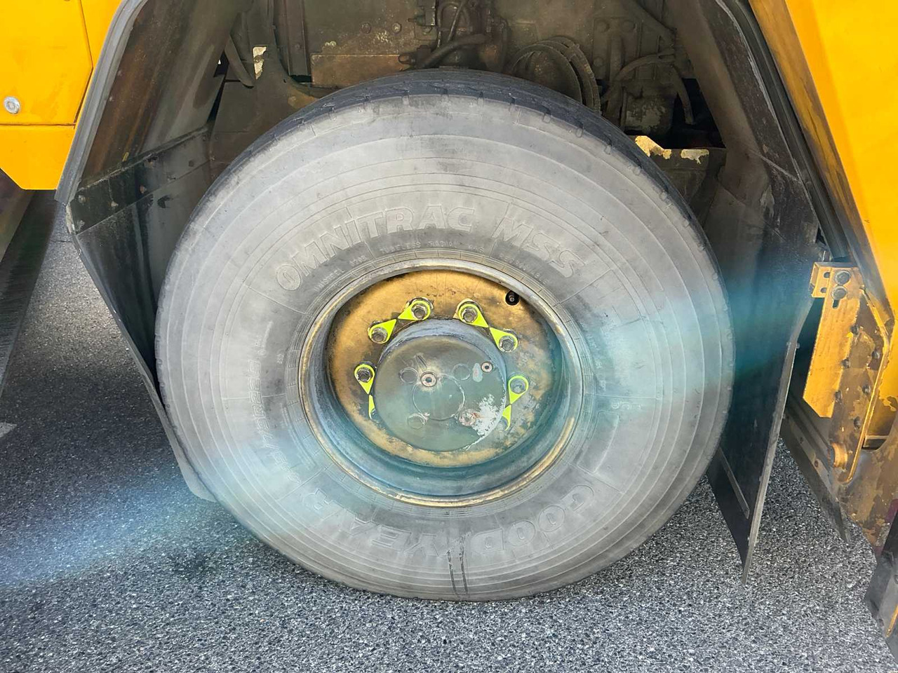 Truck MAN - JETBROOM AIRFIELD JET SWEEPER - 2005: picture 9