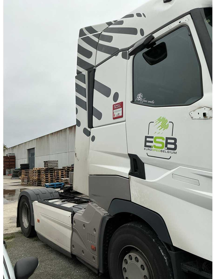 RENAULT TRUCK - Truck: picture 4 RENAULT TRUCK - Truck: picture 4