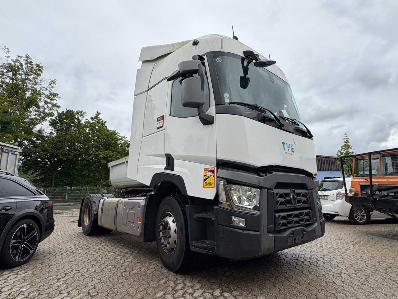 RENAULT TRUCKS T 460 COMFORT - Truck: picture 1 RENAULT TRUCKS T 460 COMFORT - Truck: picture 1
