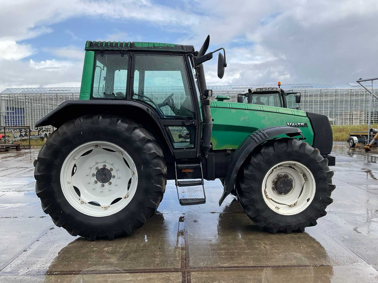 Valtra Valmet 8150 high tech - Farm tractor: picture 4 Valtra Valmet 8150 high tech - Farm tractor: picture 4
