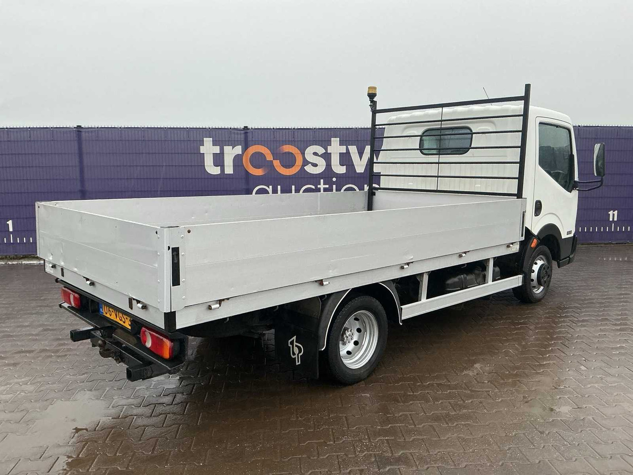 2007 - NISSAN - CABSTAR E - 130.35 2.5 DCI 290DC - COMMERCIAL VEHICLE - Van: picture 4 2007 - NISSAN - CABSTAR E - 130.35 2.5 DCI 290DC - COMMERCIAL VEHICLE - Van: picture 4