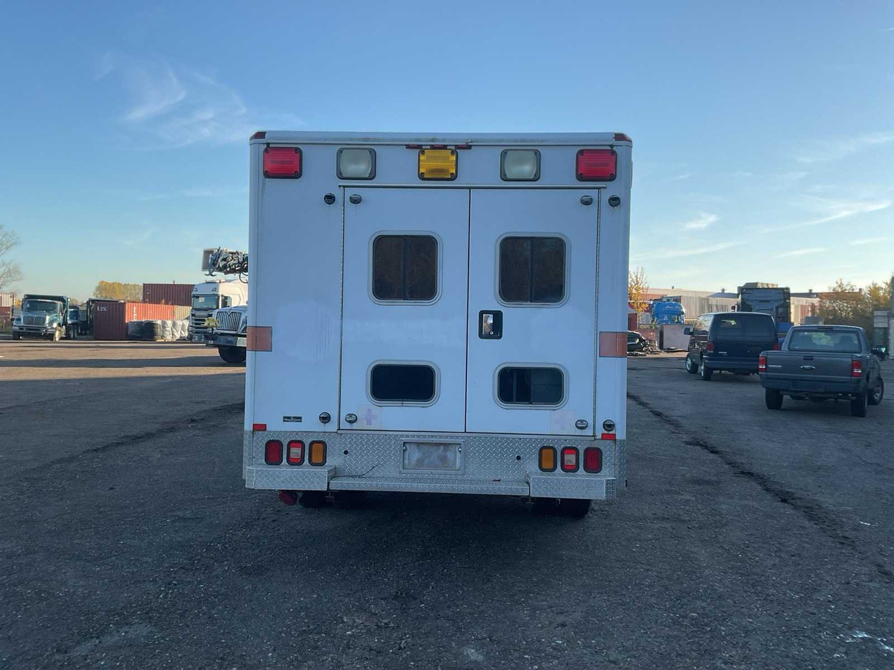 2008 FORD F-350 XLT SUPER DUTY AMBULANCE COMMERCIAL VEHICLES - Van: picture 5 2008 FORD F-350 XLT SUPER DUTY AMBULANCE COMMERCIAL VEHICLES - Van: picture 5