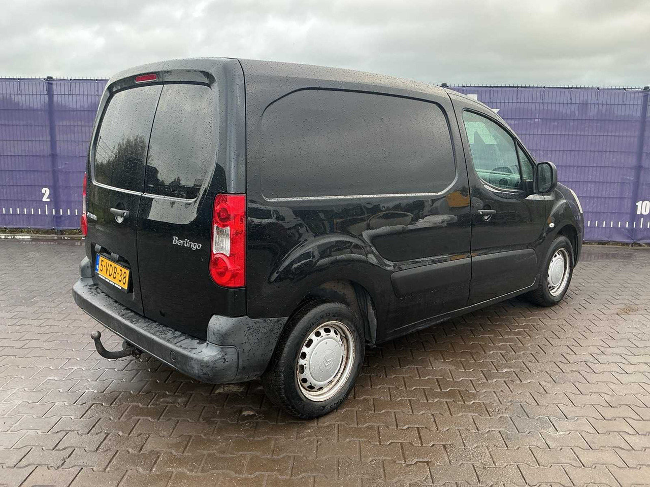2009 - CITROEN - BERLINGO - 1.6 HDI 500 COMFORT - COMMERCIAL VEHICLE - Van: picture 4 2009 - CITROEN - BERLINGO - 1.6 HDI 500 COMFORT - COMMERCIAL VEHICLE - Van: picture 4