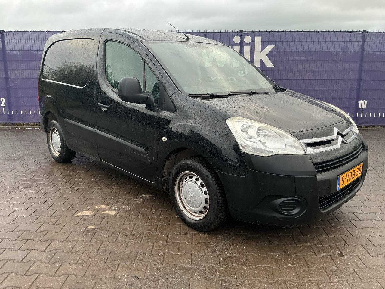 2009 - CITROEN - BERLINGO - 1.6 HDI 500 COMFORT - COMMERCIAL VEHICLE - Van: picture 2 2009 - CITROEN - BERLINGO - 1.6 HDI 500 COMFORT - COMMERCIAL VEHICLE - Van: picture 2