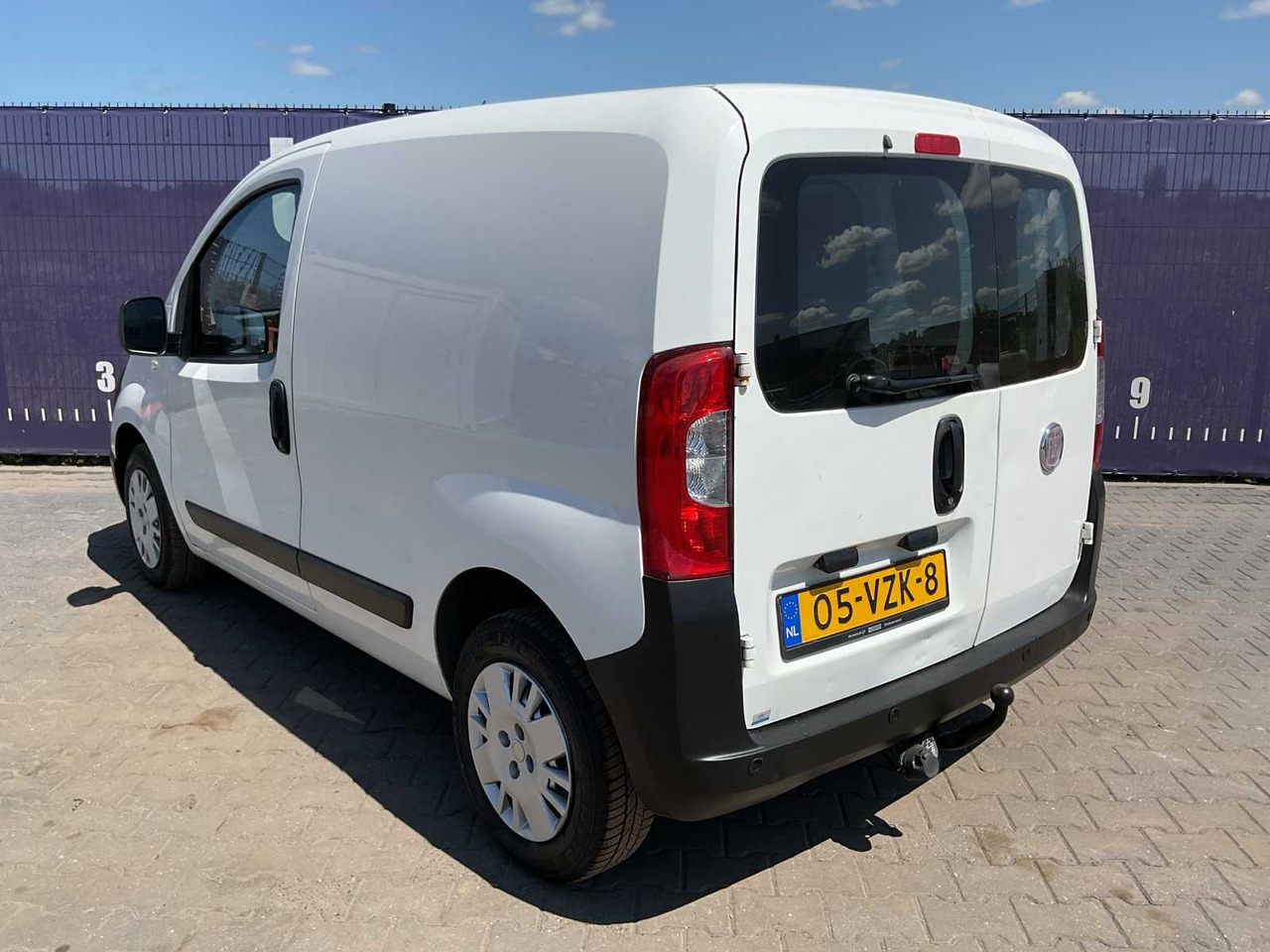 2009 - FIAT - FIORINO - 1.3 MJ SX - COMMERCIAL VEHICLE - Van: picture 3 2009 - FIAT - FIORINO - 1.3 MJ SX - COMMERCIAL VEHICLE - Van: picture 3