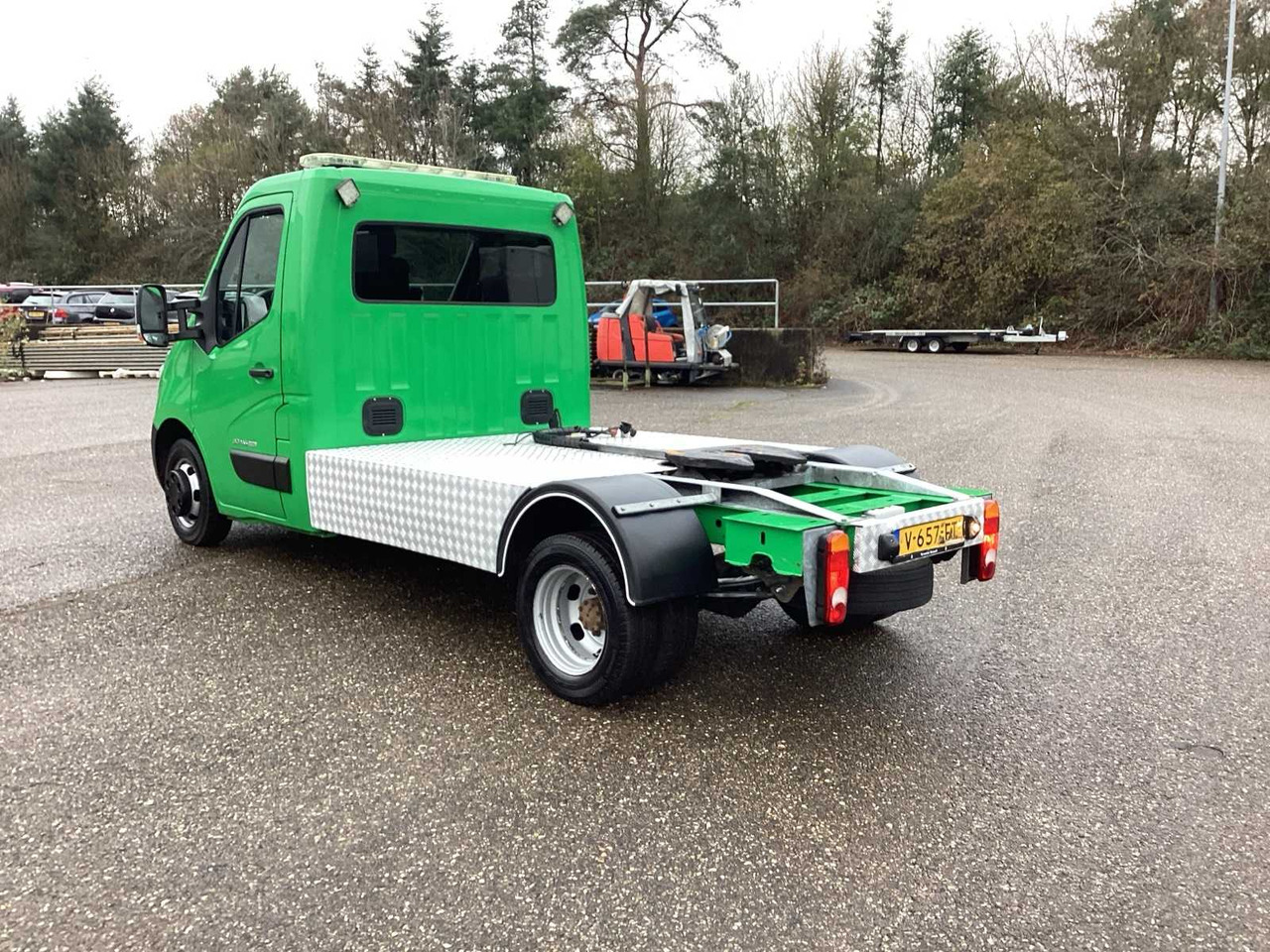 2017 RENAULT MASTER BE TRACTOR 9 TONNE COMMERCIAL VEHICLE - Van: picture 5 2017 RENAULT MASTER BE TRACTOR 9 TONNE COMMERCIAL VEHICLE - Van: picture 5