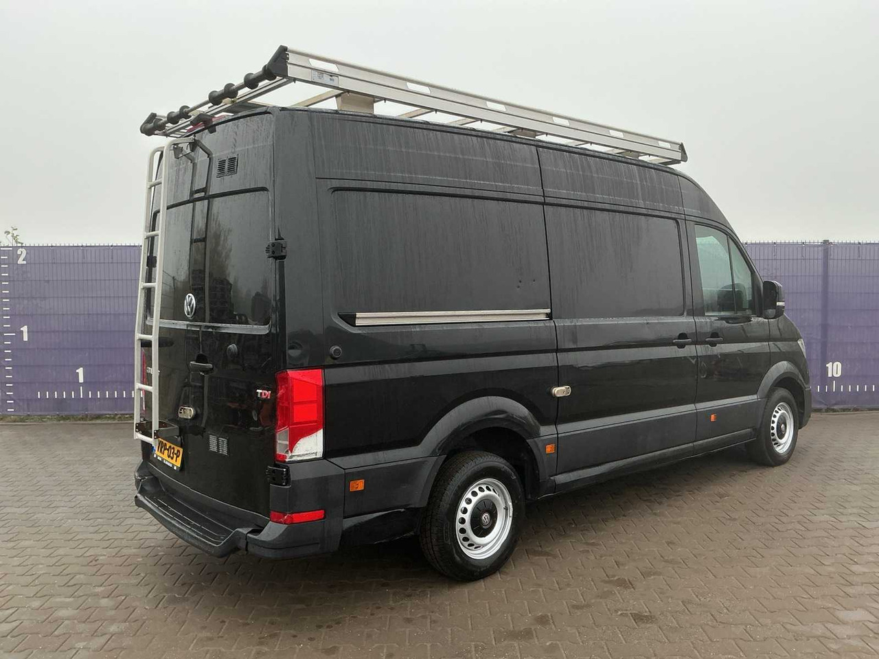 2017 - VOLKSWAGEN - CRAFTER - 35 2.0 TDI L3H2 DC - COMMERCIAL VEHICLE - Van: picture 4 2017 - VOLKSWAGEN - CRAFTER - 35 2.0 TDI L3H2 DC - COMMERCIAL VEHICLE - Van: picture 4