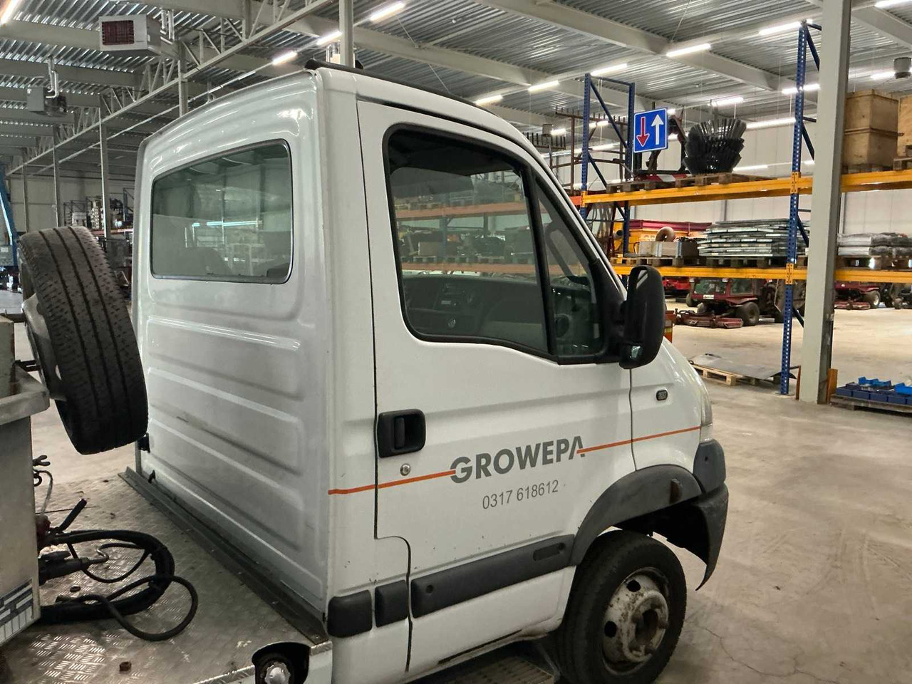 RENAULT MASCOTT 2007 BE TRACTOR COMMERCIAL VEHICLE - Van: picture 3 RENAULT MASCOTT 2007 BE TRACTOR COMMERCIAL VEHICLE - Van: picture 3