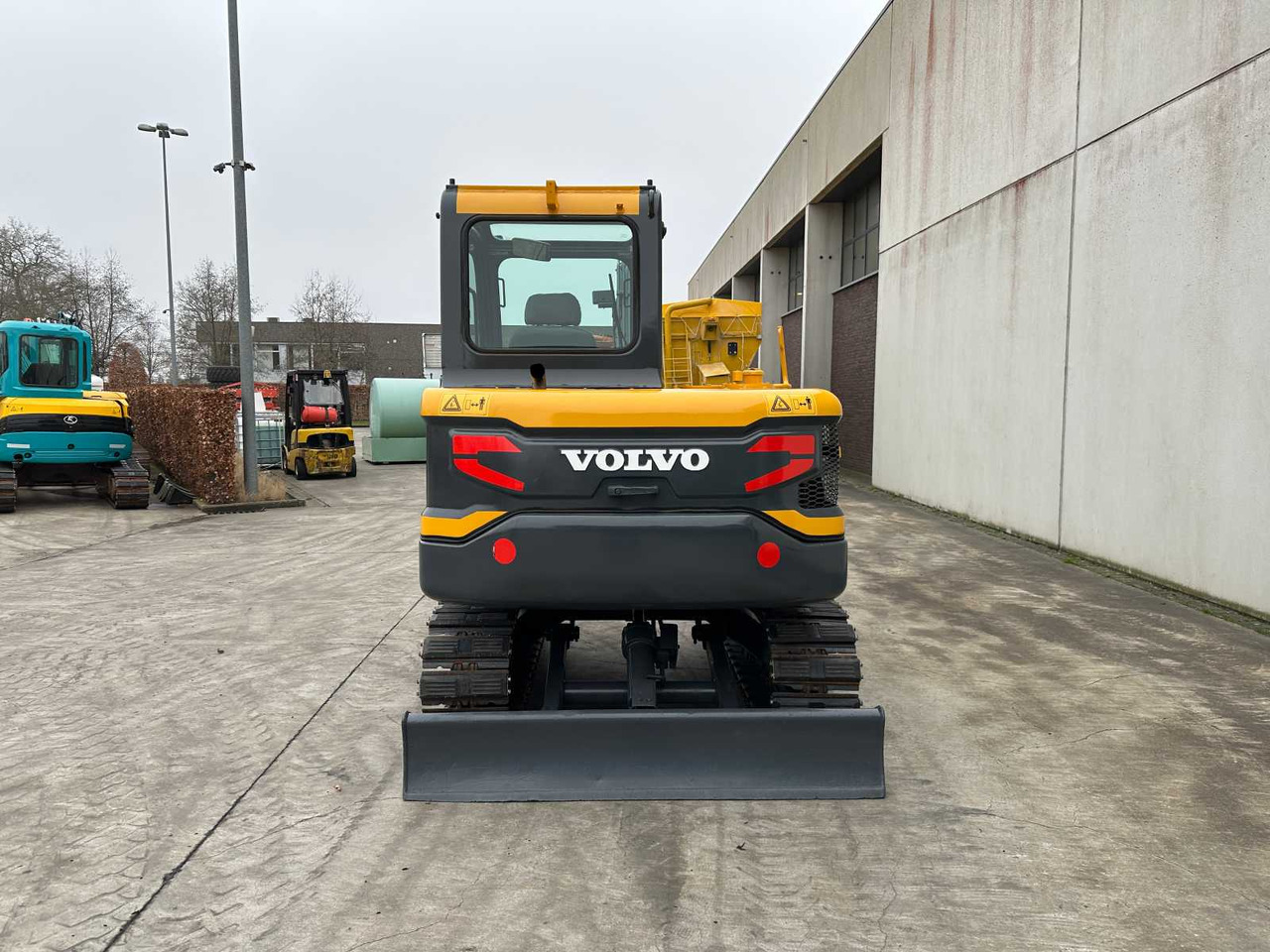 Volvo VOLVO - 2016 - EC55D - MIDI EXCAVATOR - Crawler excavator: picture 5 Volvo VOLVO - 2016 - EC55D - MIDI EXCAVATOR - Crawler excavator: picture 5