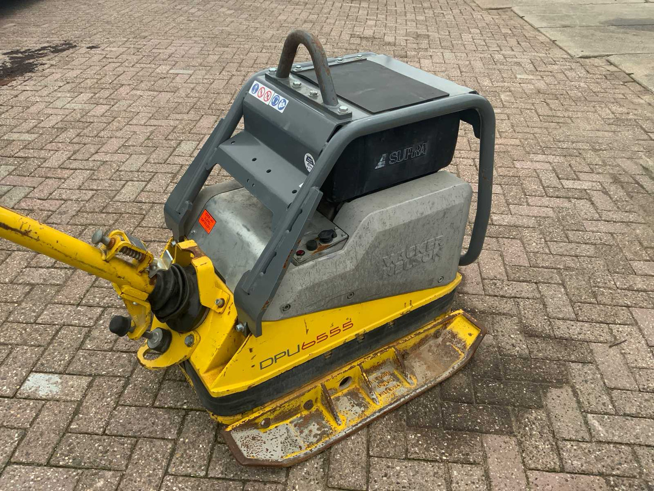Wacker Neuson DPU6555 - Vibratory plate: picture 3 Wacker Neuson DPU6555 - Vibratory plate: picture 3