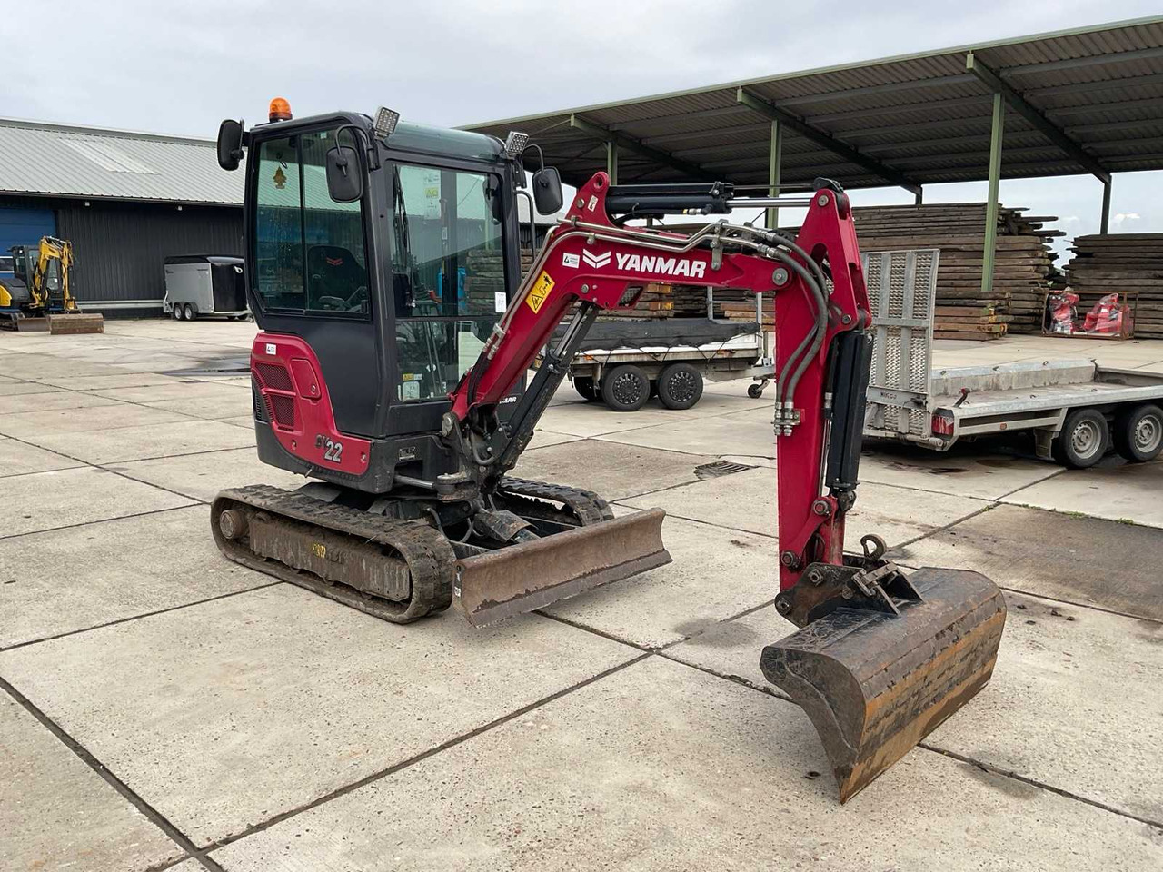 Yanmar SV22 - Mini excavator: picture 3 Yanmar SV22 - Mini excavator: picture 3