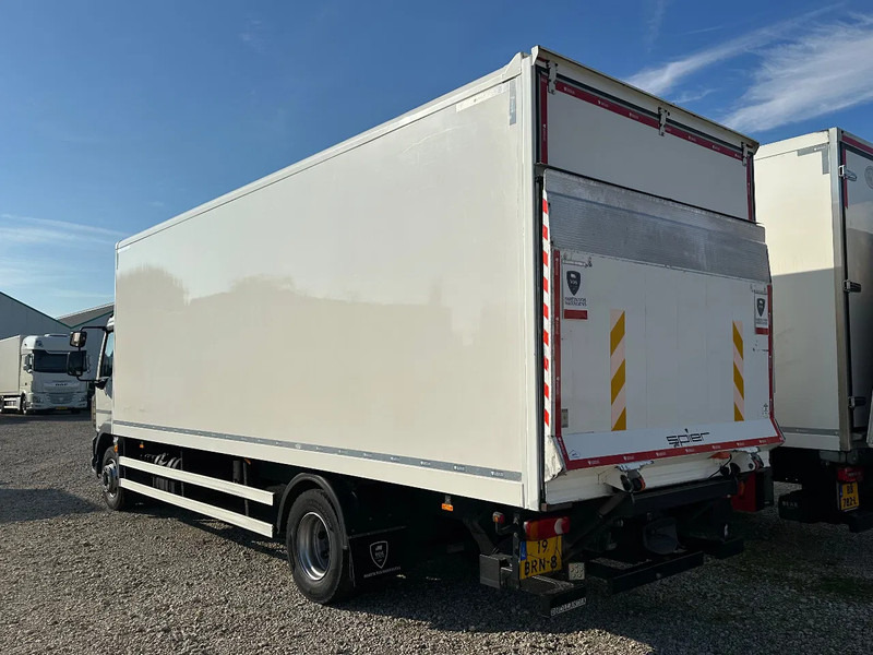 DAF LF 290 LF290.16 - Box truck: picture 2 DAF LF 290 LF290.16 - Box truck: picture 2