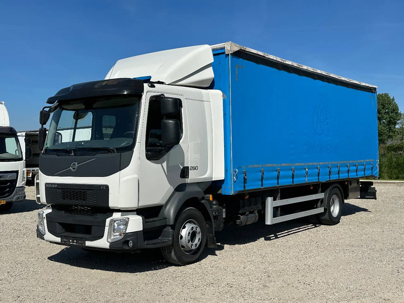 Volvo FL FL280.16 EURO6. 2022. OPRIJWAGEN , PAARDENWAGEN. - Cab chassis truck: picture 1 Volvo FL FL280.16 EURO6. 2022. OPRIJWAGEN , PAARDENWAGEN. - Cab chassis truck: picture 1