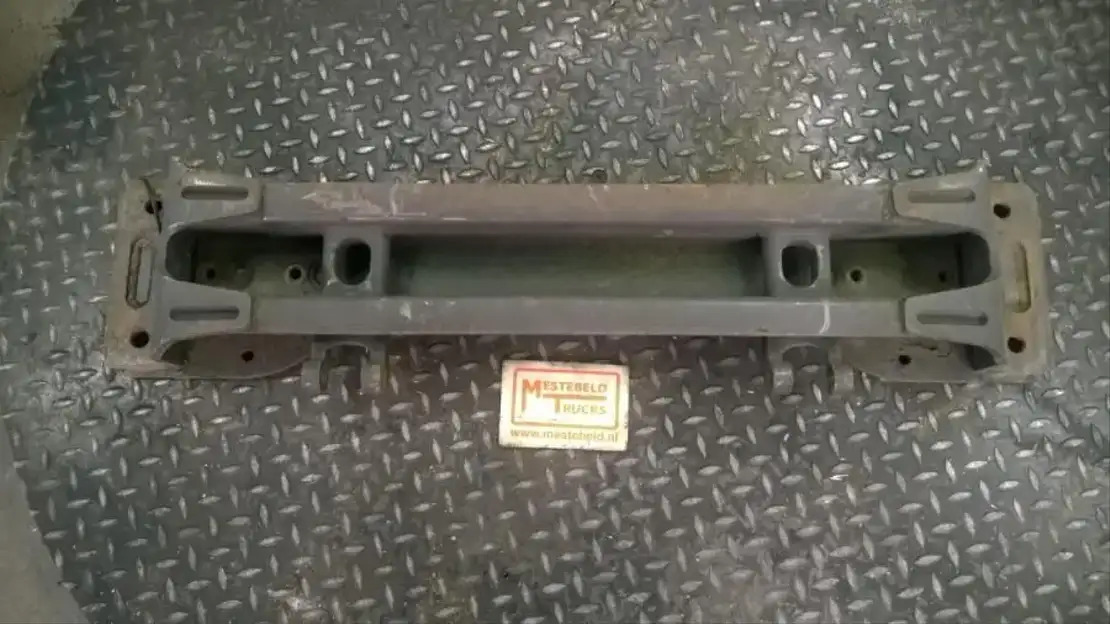 DAF Bevestigingsbalk van luchtvering - Frame/ Chassis for Truck: picture 1 DAF Bevestigingsbalk van luchtvering - Frame/ Chassis for Truck: picture 1
