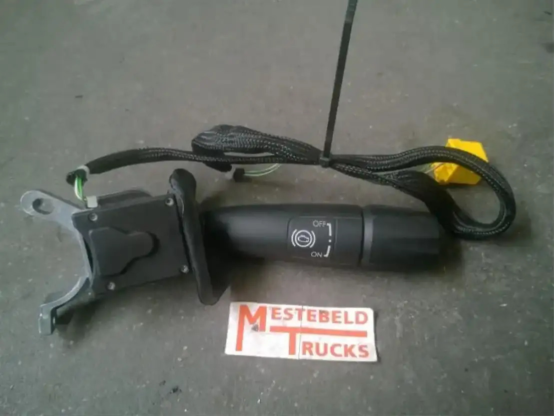 DAF Stuurschakelaar XF - Electrical system for Truck: picture 1 DAF Stuurschakelaar XF - Electrical system for Truck: picture 1