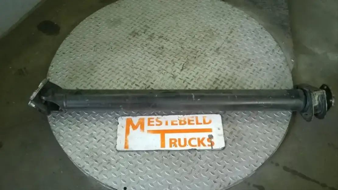 DAF Tussenas - Drive shaft for Truck: picture 1 DAF Tussenas - Drive shaft for Truck: picture 1