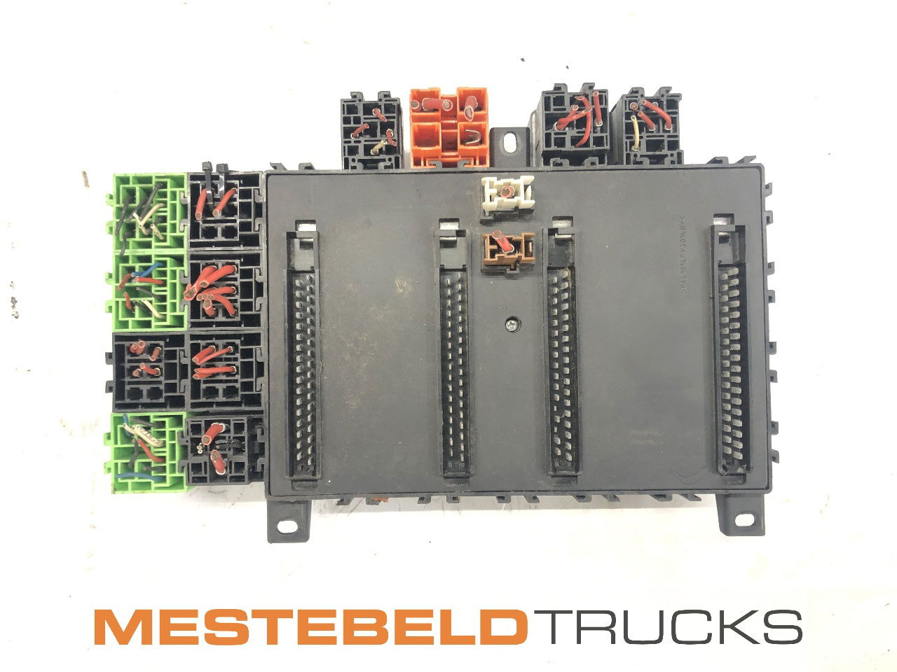 DAF Zekeringskast XF - Electrical system for Truck: picture 2 DAF Zekeringskast XF - Electrical system for Truck: picture 2