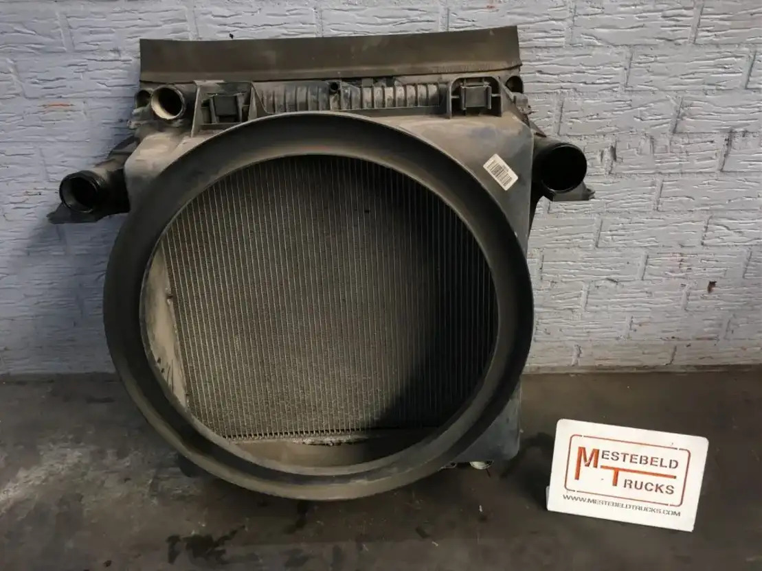 MAN Radiateur + Intercooler - Cooling system for Truck: picture 2 MAN Radiateur + Intercooler - Cooling system for Truck: picture 2