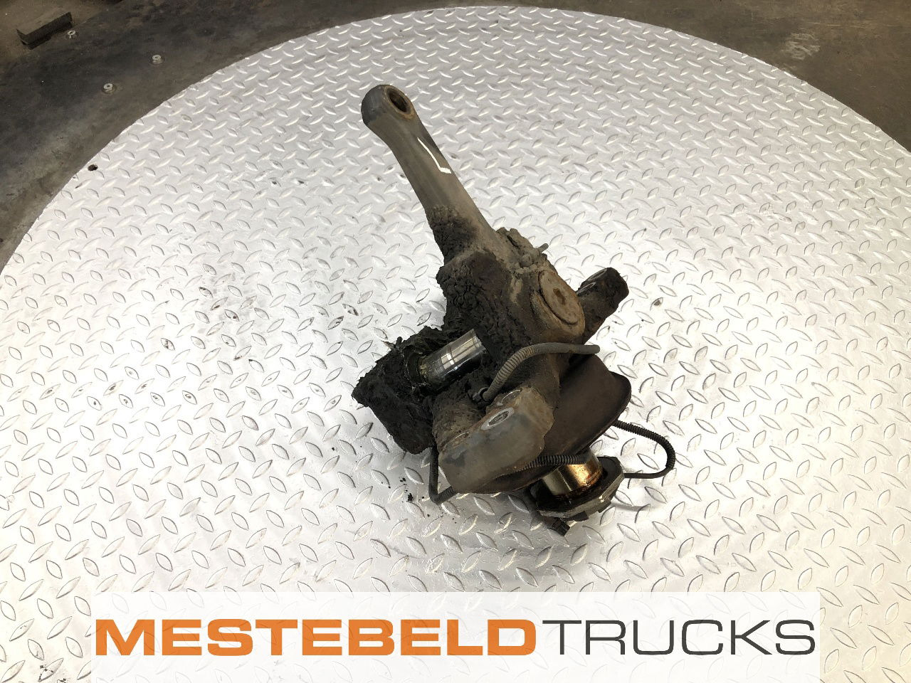 Scania Fusee - Front axle for Truck: picture 1 Scania Fusee - Front axle for Truck: picture 1