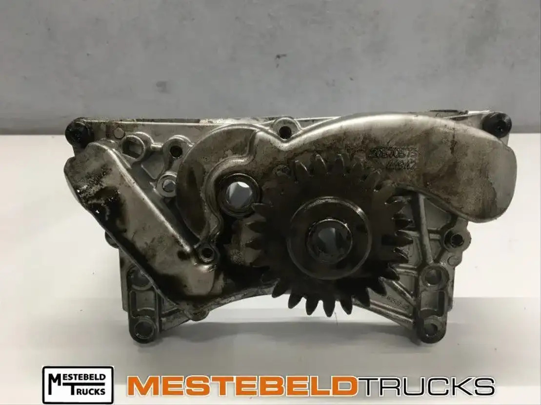 Volvo Oliepomp - Engine and parts for Truck: picture 1 Volvo Oliepomp - Engine and parts for Truck: picture 1