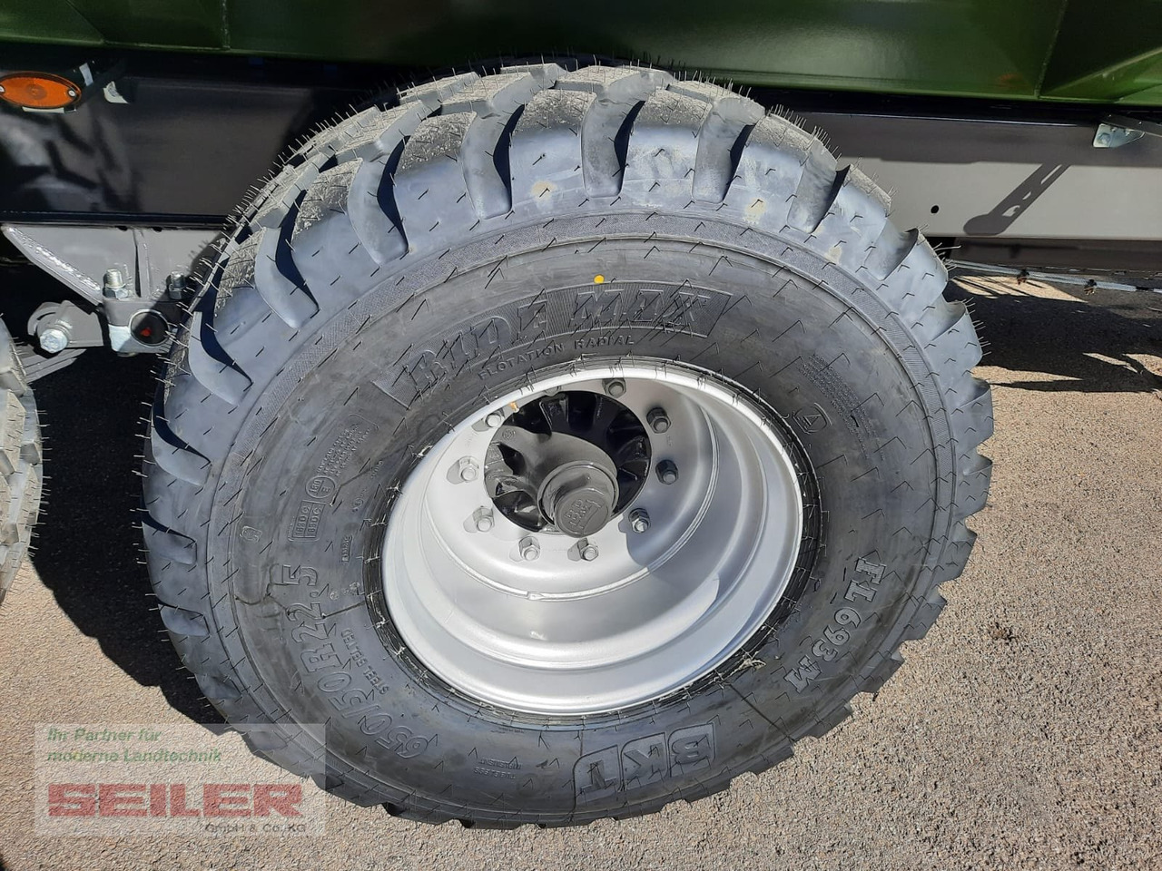 New Farm tipping trailer/ Dumper Fliegl TMK 264 FOX 32m³: picture 11