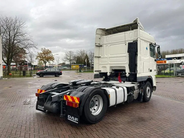 DAF XF 105.410 Euro 5 Automatic Retarder - Tractor unit: picture 4 DAF XF 105.410 Euro 5 Automatic Retarder - Tractor unit: picture 4