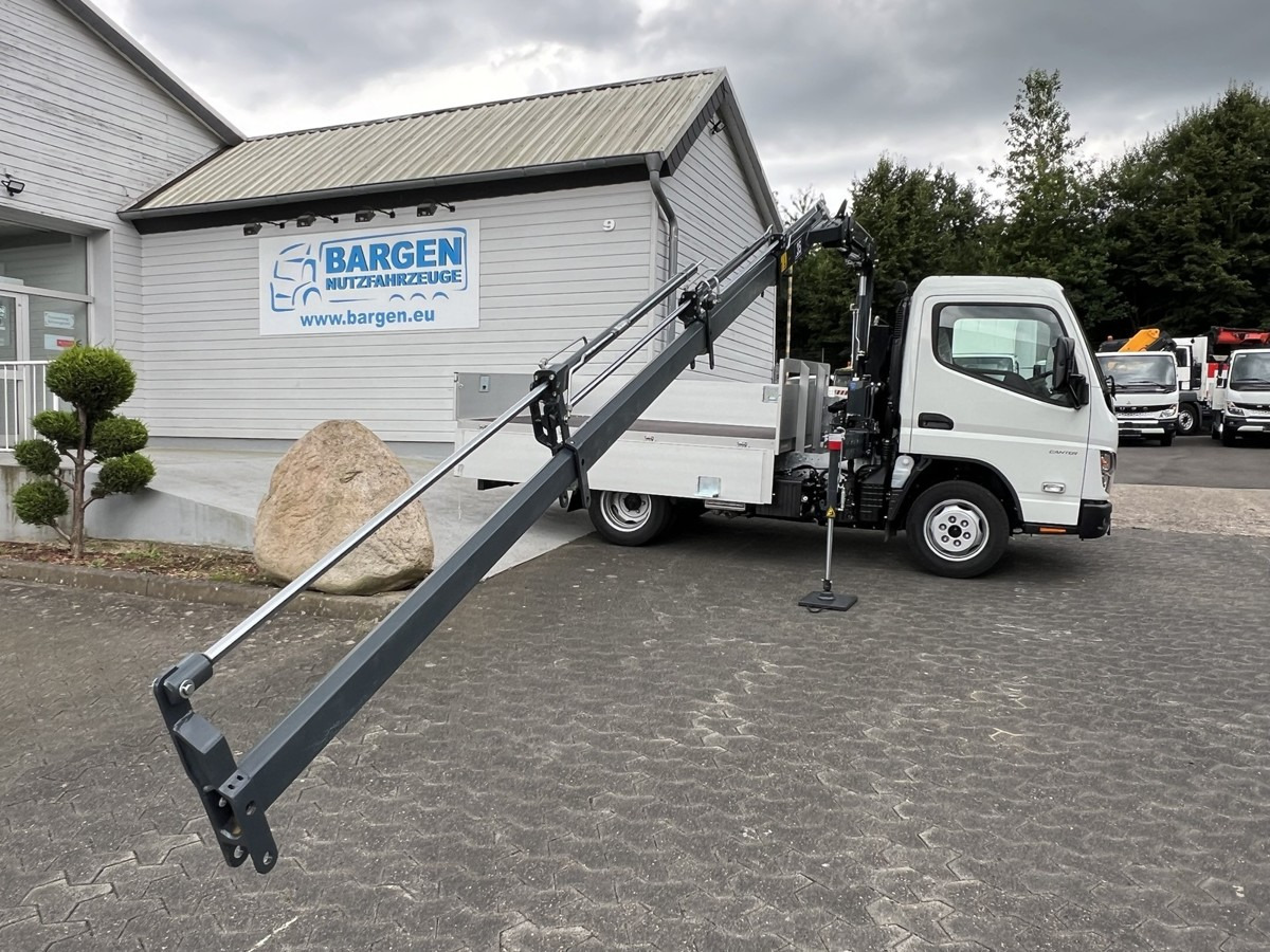 FUSO 3S15 Alu Pritsche 2.80m Ladekran - Flatbed van: picture 2 FUSO 3S15 Alu Pritsche 2.80m Ladekran - Flatbed van: picture 2