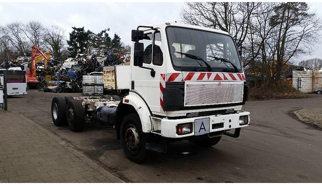 Mercedes-Benz 2524 L - Cab chassis truck: picture 3 Mercedes-Benz 2524 L - Cab chassis truck: picture 3
