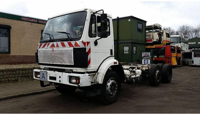 Mercedes-Benz 2524 L - Cab chassis truck: picture 1 Mercedes-Benz 2524 L - Cab chassis truck: picture 1