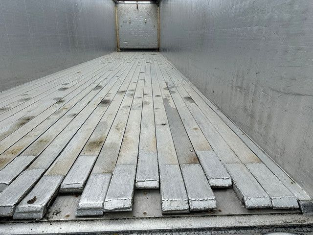 Carnehl CSS/AL, 8mm Bode, Funk, Rollpplane, SAF Carnehl CSS/AL, 93m³, 8mm Boden, SAF, Rollplane - Walking floor semi-trailer: picture 5 Carnehl CSS/AL, 8mm Bode, Funk, Rollpplane, SAF Carnehl CSS/AL, 93m³, 8mm Boden, SAF, Rollplane - Walking floor semi-trailer: picture 5