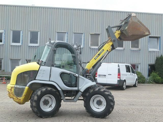 Kramer 341-02 (280), Schaufel, Palettengabel, S.W.S. - Wheel loader: picture 2 Kramer 341-02 (280), Schaufel, Palettengabel, S.W.S. - Wheel loader: picture 2
