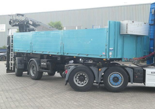 Langendorf SSH 20/21, Rollkran MKG, Gelenkt, 7.800mm lang - Dropside/ Flatbed semi-trailer: picture 3 Langendorf SSH 20/21, Rollkran MKG, Gelenkt, 7.800mm lang - Dropside/ Flatbed semi-trailer: picture 3