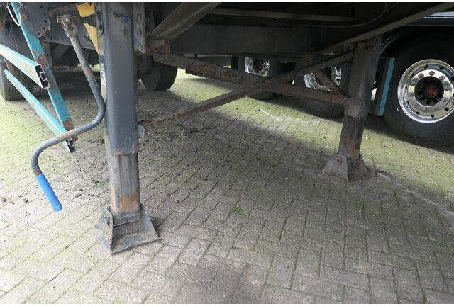 Closed box semi-trailer Reisch RSBS 35 / 24LK, 6mm Boden, Luft-Lift, 82m³, BPW: picture 8