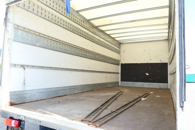 Renault Midlum 220 4x2, LBW, AHK, 6.100mm lang, Klima - Box van: picture 4 Renault Midlum 220 4x2, LBW, AHK, 6.100mm lang, Klima - Box van: picture 4