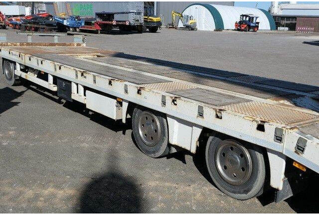 Zandt AT-P300/durchgehendes Bett, 9,4 m. lang - Low loader trailer: picture 5 Zandt AT-P300/durchgehendes Bett, 9,4 m. lang - Low loader trailer: picture 5