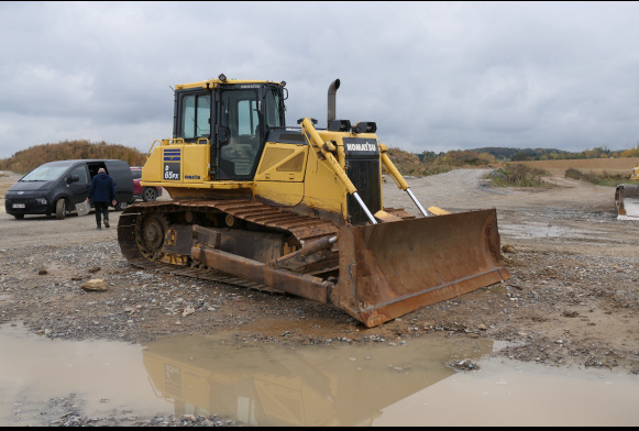 Bulldozer Komatsu D65PX-17 - Bulldozer: picture 1 Bulldozer Komatsu D65PX-17 - Bulldozer: picture 1