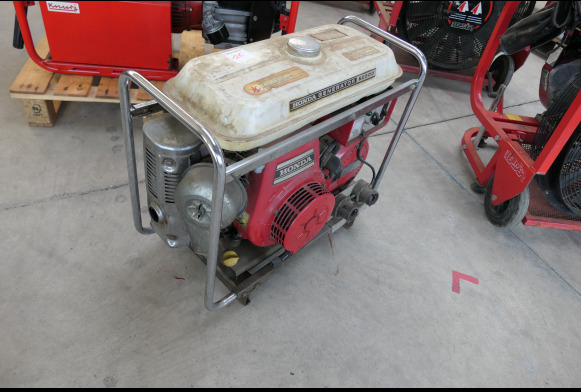 Groupe électrogène moteur thermique essence Honda E2500 - Generator set: picture 2 Groupe électrogène moteur thermique essence Honda E2500 - Generator set: picture 2