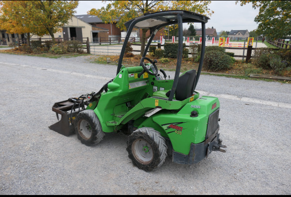 Mini chargeur articulé Avant Tecno M420MSDTT - Compact loader: picture 1 Mini chargeur articulé Avant Tecno M420MSDTT - Compact loader: picture 1