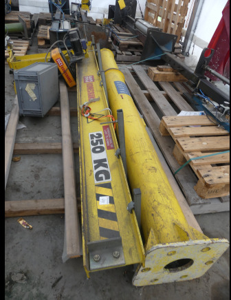 Potence de levage sur colonne Konecranes XN5 - Gantry crane: picture 1 Potence de levage sur colonne Konecranes XN5 - Gantry crane: picture 1