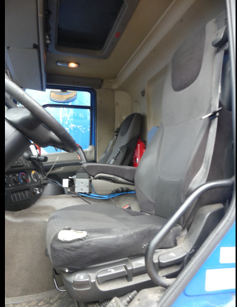 REF:7613 - Camion porte-container DAF FANCF 75 (2012-387.577 km) - Hook lift truck: picture 5 REF:7613 - Camion porte-container DAF FANCF 75 (2012-387.577 km) - Hook lift truck: picture 5