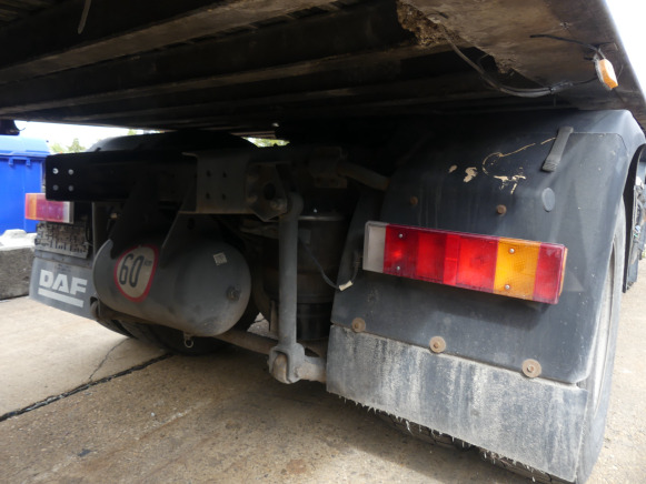 REF:7210 - Tracteur routier DAF FT CF85 (2011-618.412 km) - Tractor unit: picture 4 REF:7210 - Tracteur routier DAF FT CF85 (2011-618.412 km) - Tractor unit: picture 4