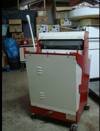 Trancheuse à pain Heristal - Bakery equipment: picture 4 Trancheuse à pain Heristal - Bakery equipment: picture 4