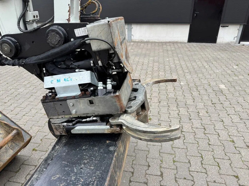Lease a Takeuchi TB295W BJ 2021 3500 uur Compacttilt Draaikantelstuk met Gripper ! Takeuchi TB295W BJ 2021 3500 uur Compacttilt Draaikantelstuk met Gripper !: picture 16