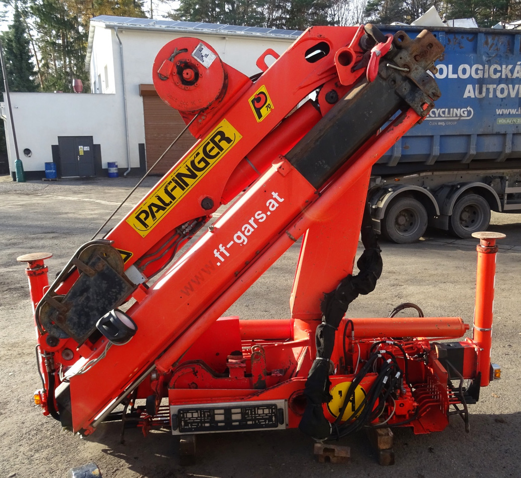 PALFINGER PK 7000 A crane with winch, Kran mit Seilwinde - Loader crane: picture 2 PALFINGER PK 7000 A crane with winch, Kran mit Seilwinde - Loader crane: picture 2