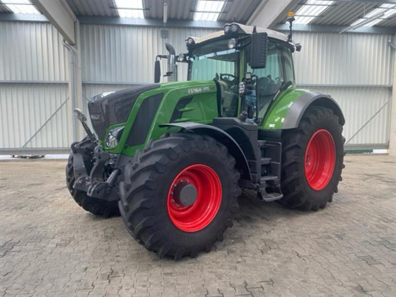 Fendt 828 ProfiPlus - Farm tractor: picture 1 Fendt 828 ProfiPlus - Farm tractor: picture 1