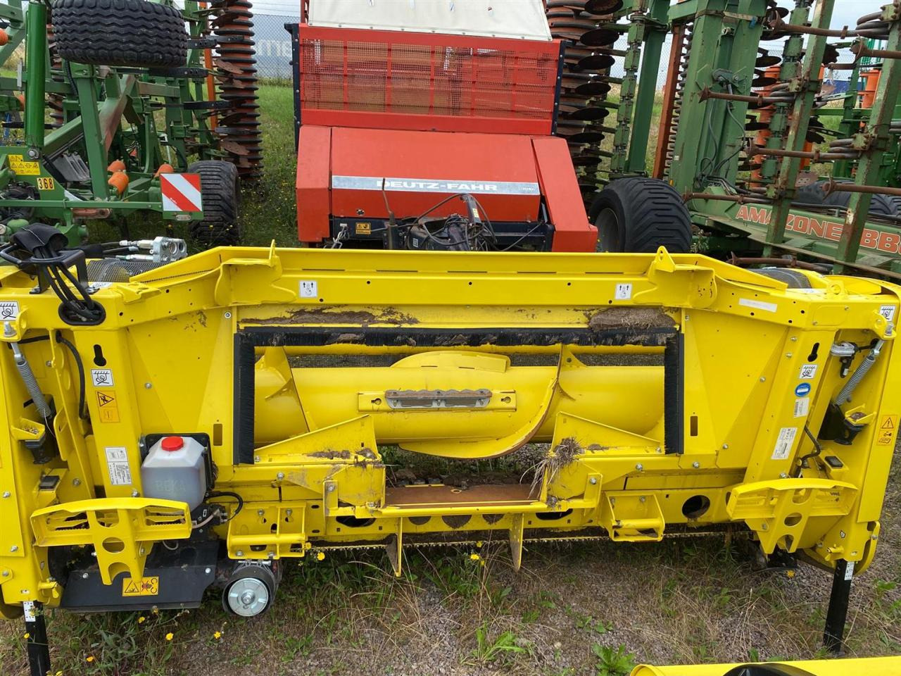 John Deere 639 - Forage harvester attachment: picture 4 John Deere 639 - Forage harvester attachment: picture 4
